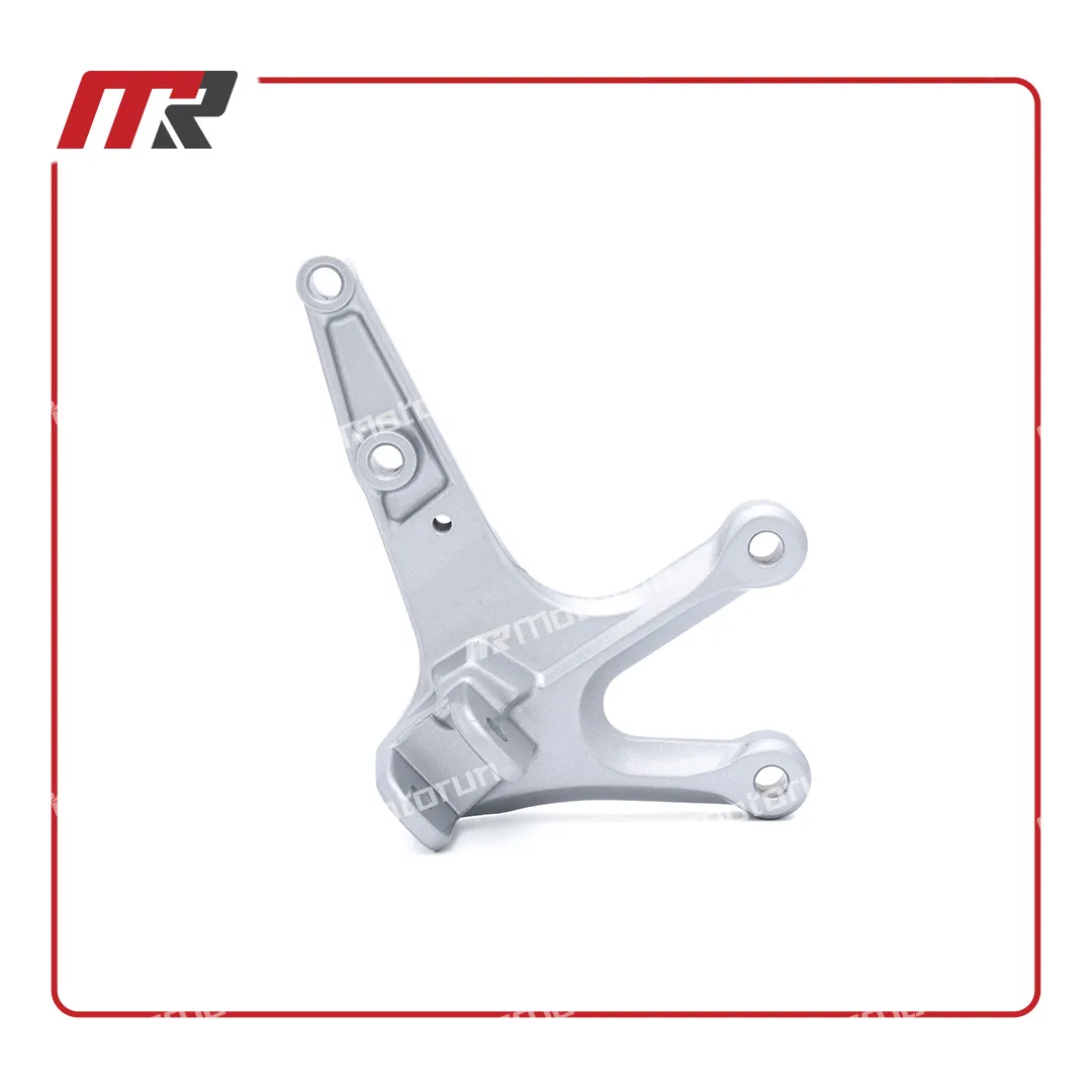 براکت جاپایی راست R25 2022-2024 1WDF744300 براکت جاپایی راست R25 2022-2024